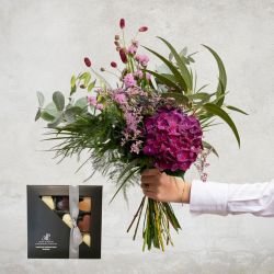 Hortensia buketten med chokoladehjerter