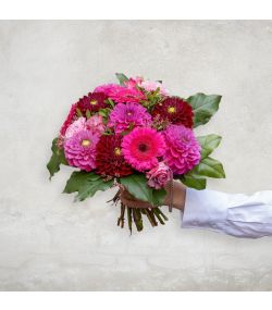 Send en smuk Dahlia buket i lilla, pink og lyserøde nuancer